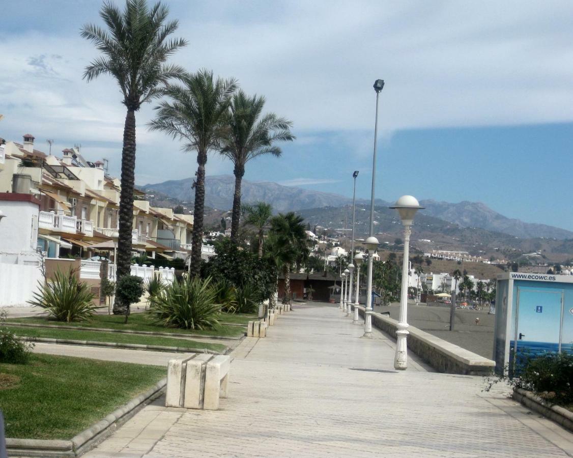 Apartamento Ana'S Torre Del Mar Exterior foto